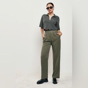 Reformation Mason Pant in Army, size 0, good condition.